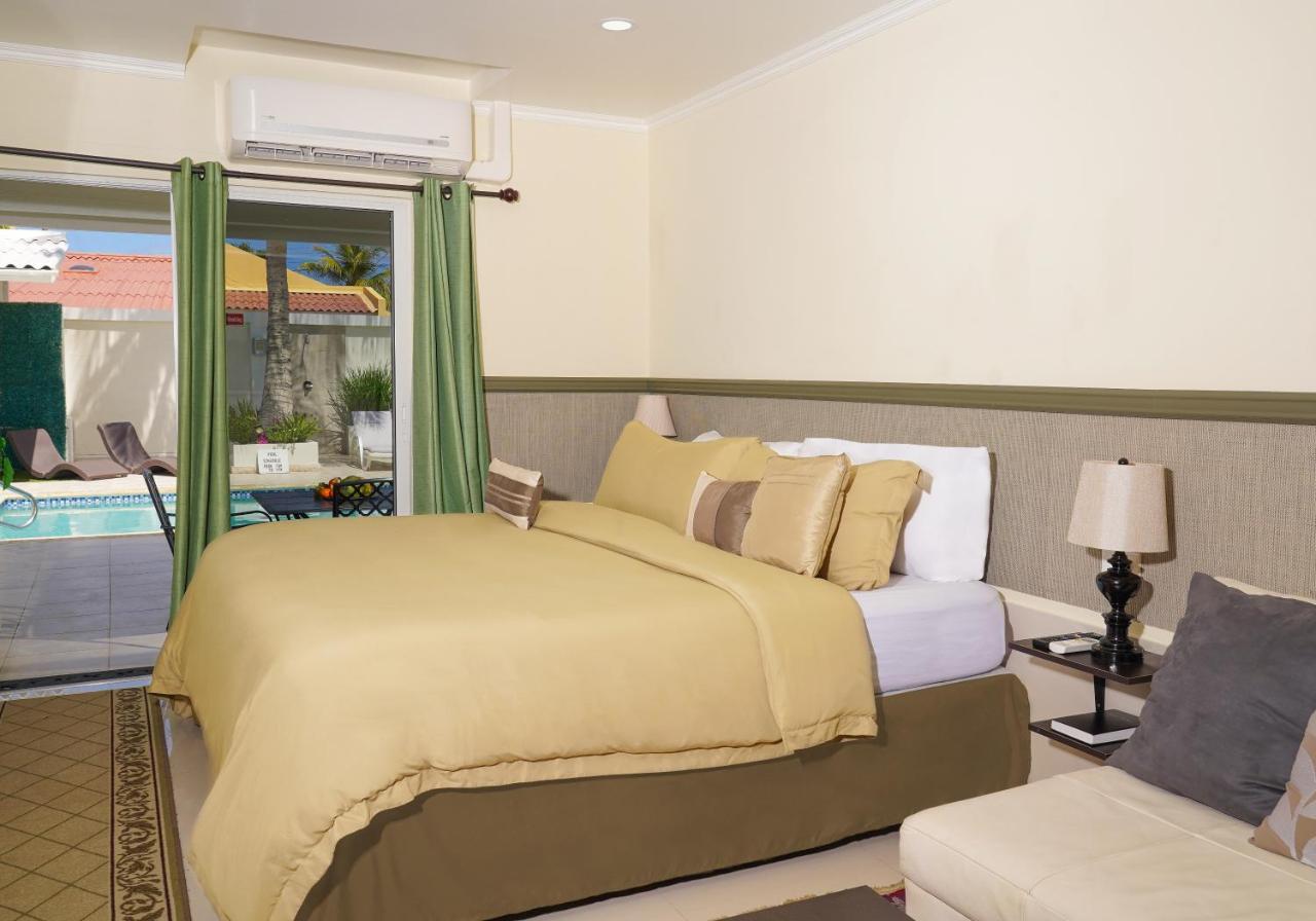 Yoyita Suites Aruba Villa Palm Beach Exterior foto